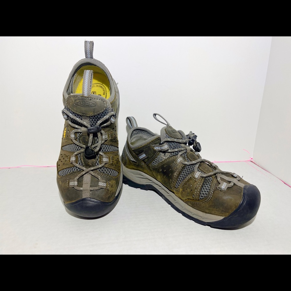Keen Women's Atlanta Cool II ESD Steel Toe Utility Work Shoe Size 6.5W